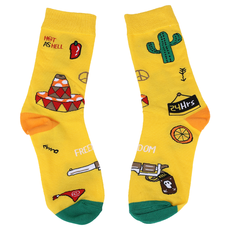 Potriviți-vă cu estetica colecției dvs. de îmbrăcăminte unisex cu desene animate și șosete casual pentru echipaj, care sunt fabricate din bumbac de înaltă calitate, astfel încât șosetele sunt moi, confortabile, durabile, respirabile și calde.
