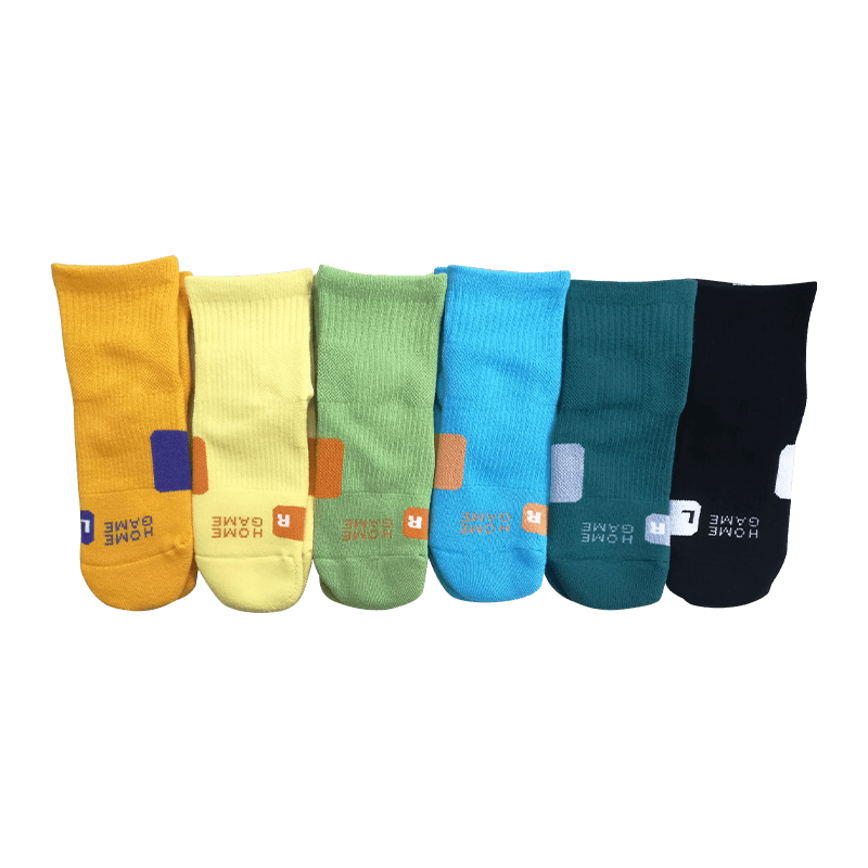 Sosete sport de baschet de baschet aleatoriu aleatoriu de înaltă calitate, jacquard terry care distinge piciorul stâng și drept